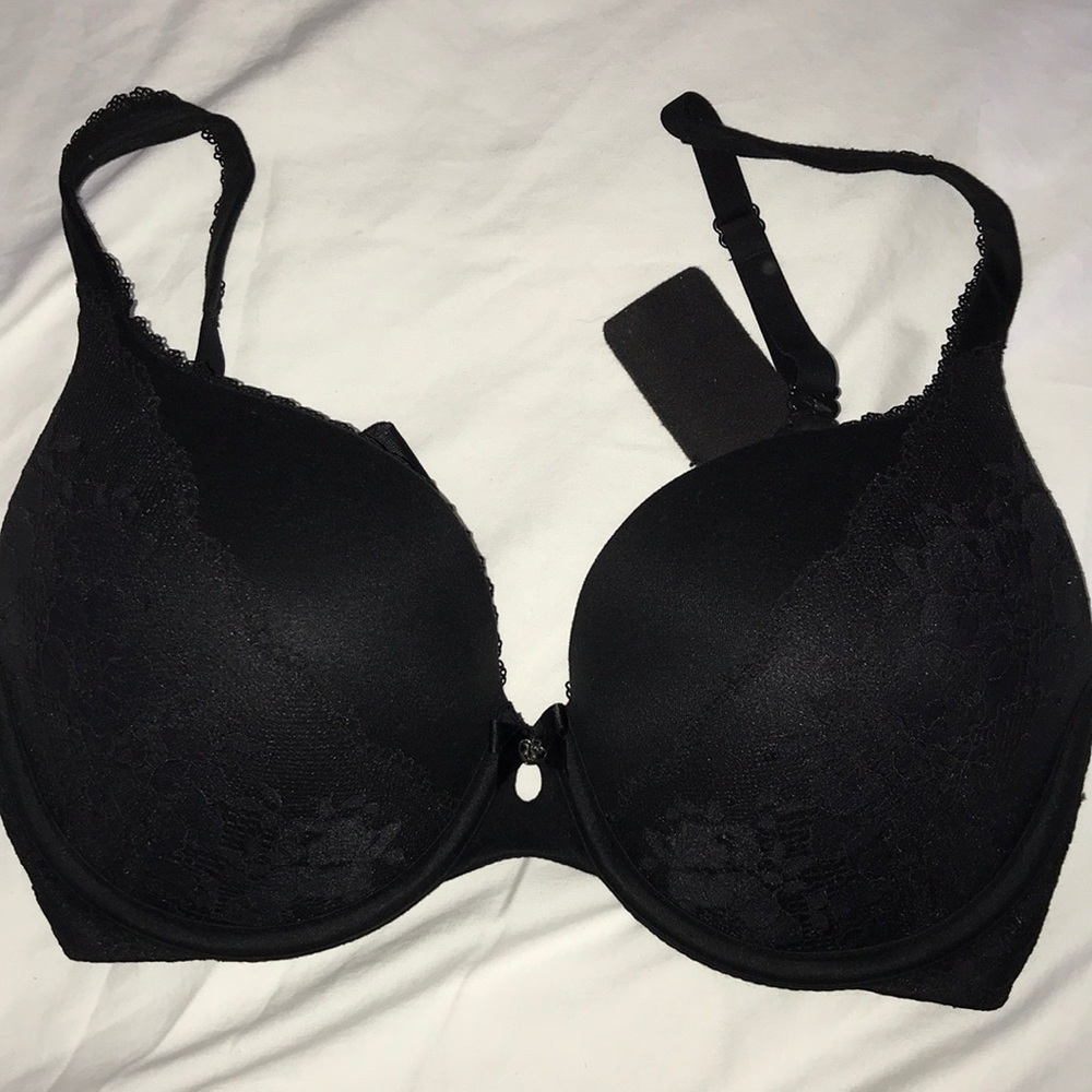 Body by Victoria Secret Bra